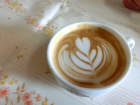 yΈz ݂̂cafel胉eA[g̃{eBA1