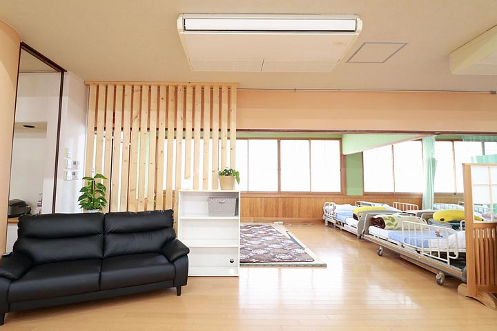 ホール